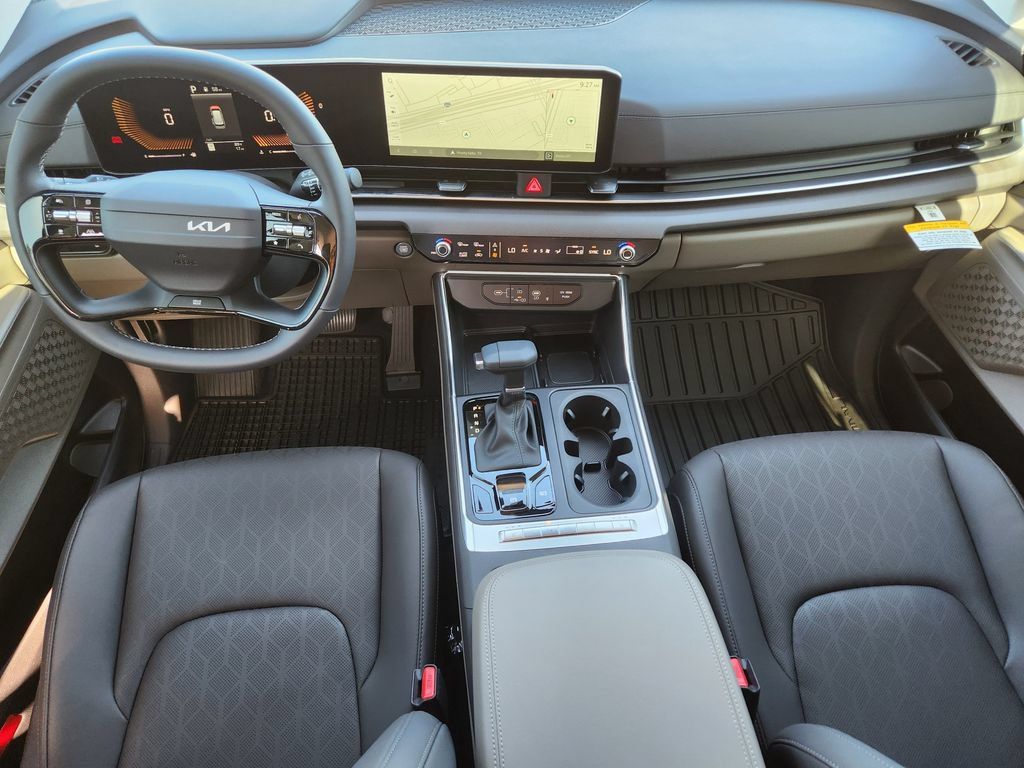 New 2027 Kia Carnival EX FWD image 23