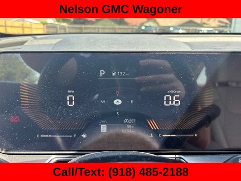 Used 2025 Kia Sorento S w/ Panoramic Sunroof Package FWD image 13