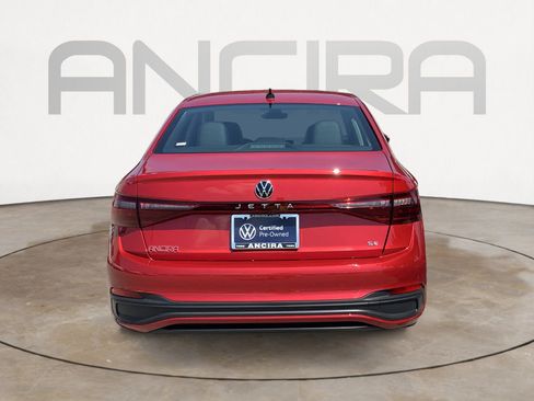 New 2025 Volkswagen Jetta SE image 7