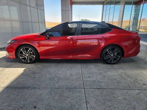 Used 2025 Toyota Camry XSE w/ Premium Package AWD/4WD image 4