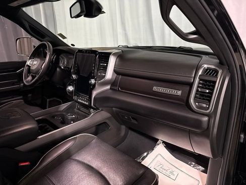 Used 2022 RAM 2500 Laramie AWD/4WD image 40