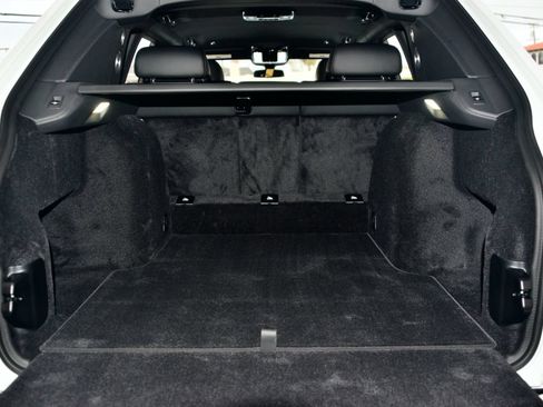 Certified 2023 Rolls-Royce Cullinan w/ Technology Package AWD/4WD image 26
