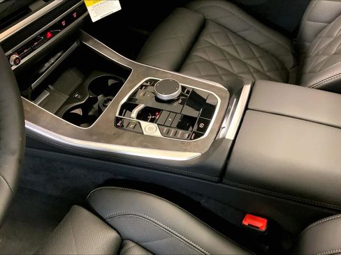 New 2026 BMW X5 xDrive40i image 7
