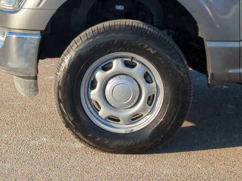 Used 2022 Ford F150 XLT w/ Trailer Tow Package image 14