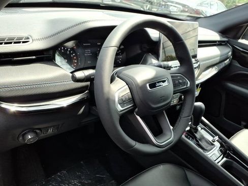 New 2026 Jeep Compass Latitude AWD/4WD image 6
