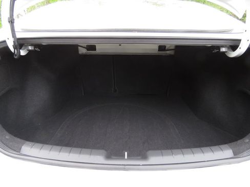 Used 2019 Hyundai Elantra Value Edition w/ Cargo Package FWD image 17