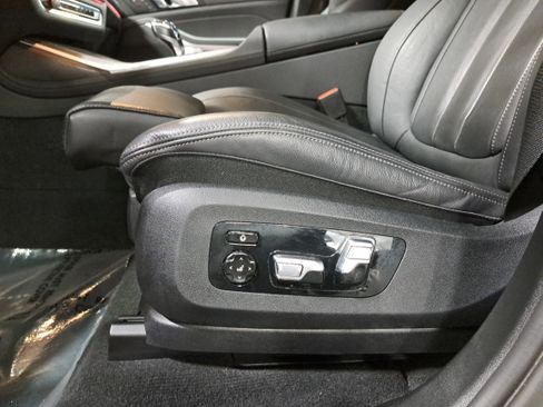 Used 2022 BMW X7 xDrive40i w/ Executive Package image 31