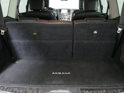 Used 2019 Nissan Armada Platinum w/ Captain's Chairs Package AWD/4WD image 6