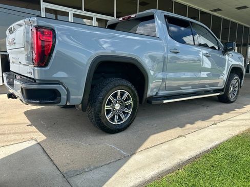 Used 2024 GMC Sierra 1500 AT4 w/ Technology Package AWD/4WD image 7