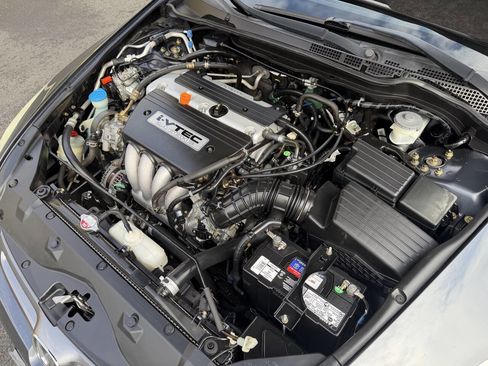 Used 2004 Honda Accord EX image 30