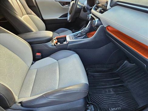 Used 2019 Toyota RAV4 Adventure image 19