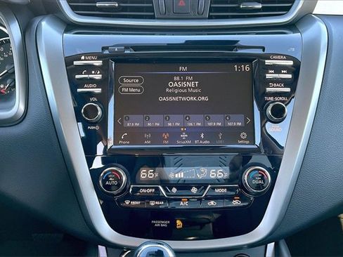 Certified 2024 Nissan Murano SV image 6