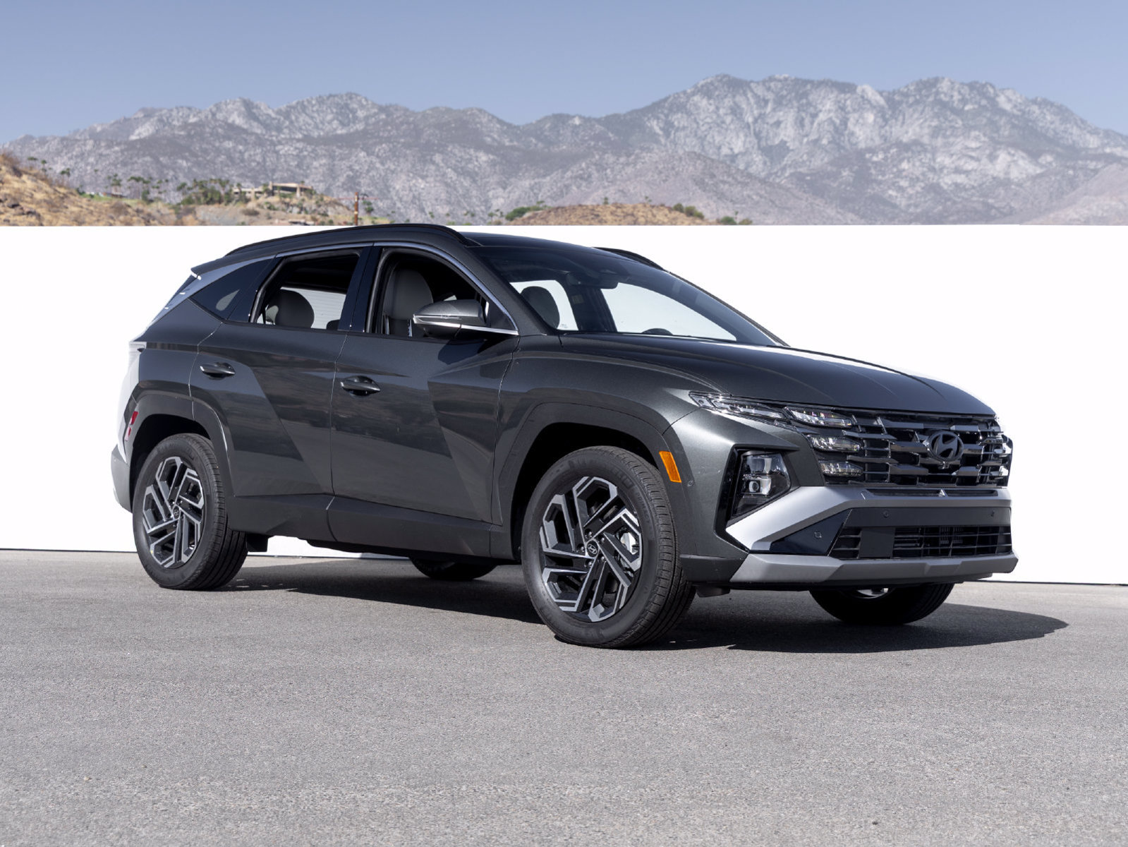 New 2026 Hyundai Tucson Limited AWD/4WD image 4