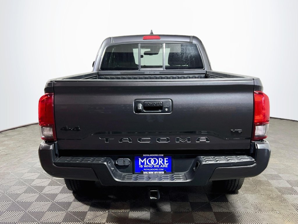 Certified 2022 Toyota Tacoma SR5 w/ Black Out Package (TMS) AWD/4WD image 6