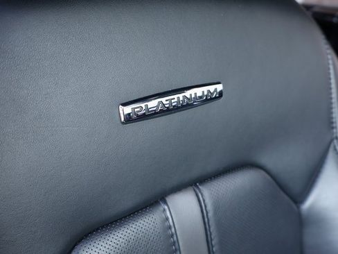 Used 2017 Ford F150 Platinum w/ Equipment Group 701A Luxury image 54