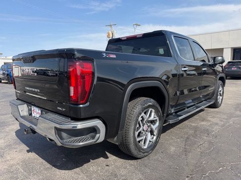 Used 2023 GMC Sierra 1500 SLT w/ SLT Premium Package AWD/4WD image 3