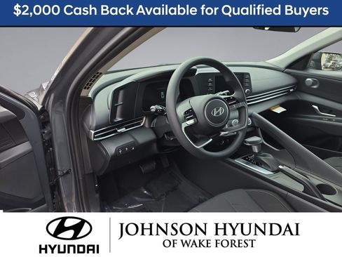 New 2026 Hyundai Elantra SE image 24