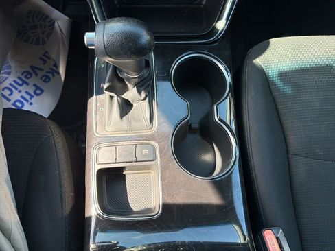 Used 2015 Kia Sorento LX FWD image 25