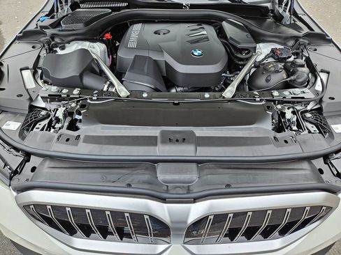 New 2026 BMW 530i xDrive w/ Convenience Package image 25