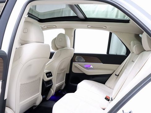 New 2026 Mercedes-Benz GLE 450 4MATIC image 13