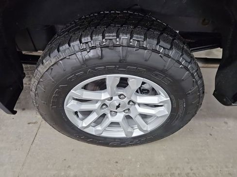 Used 2022 Chevrolet Silverado 1500 RST image 16