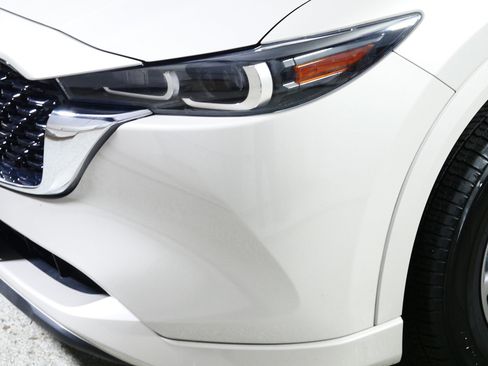 Used 2025 MAZDA CX-5 AWD 2.5 S w/ Select Package image 16