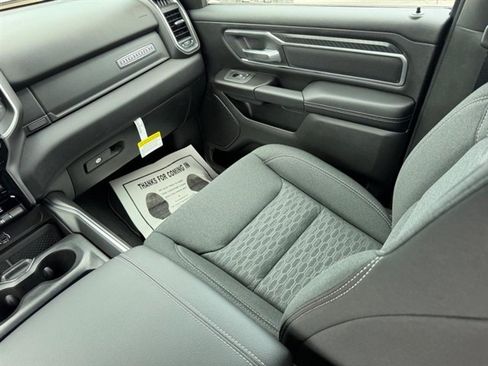 New 2026 RAM 1500 Big Horn AWD/4WD image 17