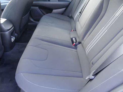 Used 2025 Hyundai Elantra SEL FWD image 8