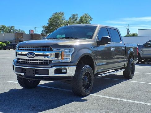 Used 2019 Ford F150 XLT w/ Equipment Group 302A Luxury RWD image 3