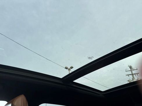 Certified 2023 Lincoln Nautilus Reserve image 26