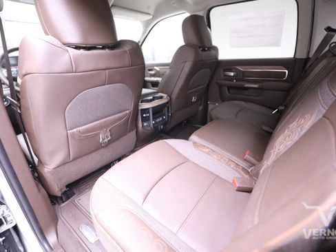 New 2026 RAM 3500 Limited image 9