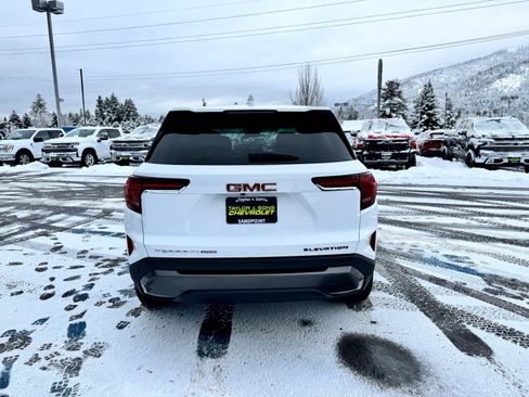 Used 2025 GMC Terrain Elevation image 6