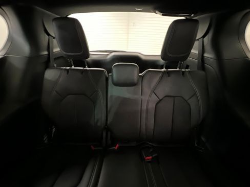 New 2026 Chrysler Pacifica Select w/ S Appearance Package image 21