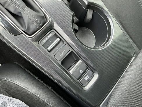 Used 2025 Honda Civic Sport image 22