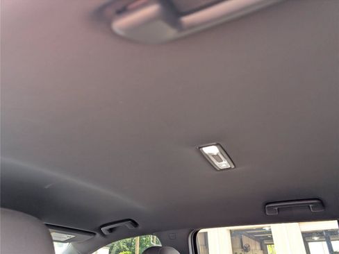Used 2025 Chevrolet Equinox LT w/ Midnight Edition FWD image 30