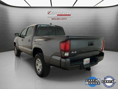 Used 2022 Toyota Tacoma SR image 4