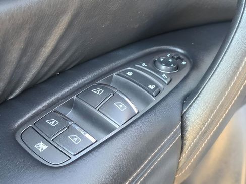 Used 2021 Nissan Armada Platinum w/ Captain's Chairs Package image 19