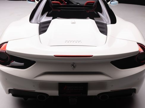 Used 2017 Ferrari 488 Spider RWD image 48