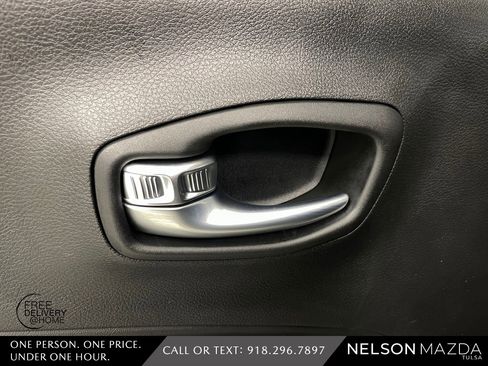 Used 2019 Jeep Compass Sport image 36