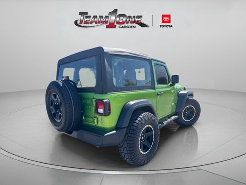 Used 2025 Jeep Wrangler Sport AWD/4WD image 10