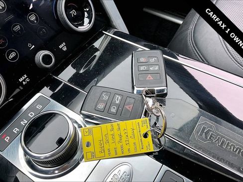 Used 2019 Land Rover Range Rover HSE image 34