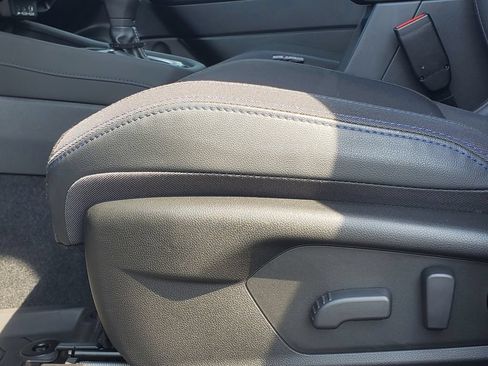 Certified 2025 Subaru Forester Premium AWD/4WD image 7