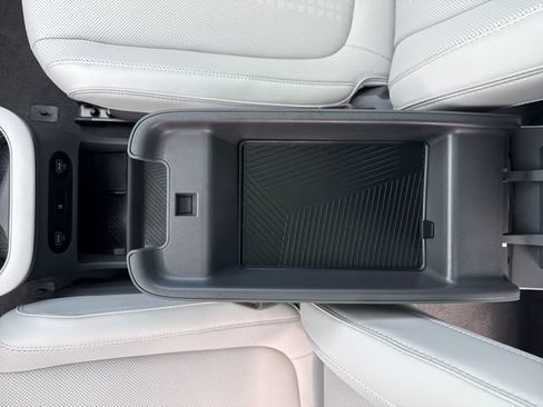 Certified 2023 Hyundai Ioniq 5 Limited AWD/4WD image 26
