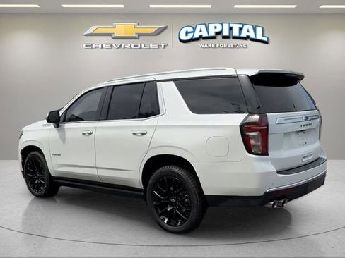 Used 2021 Chevrolet Tahoe High Country w/ Premium Package AWD/4WD image 3
