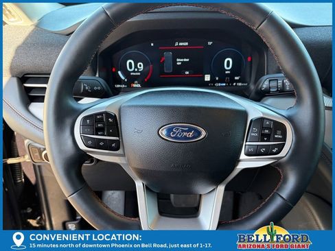 Used 2025 Ford Explorer Active image 11