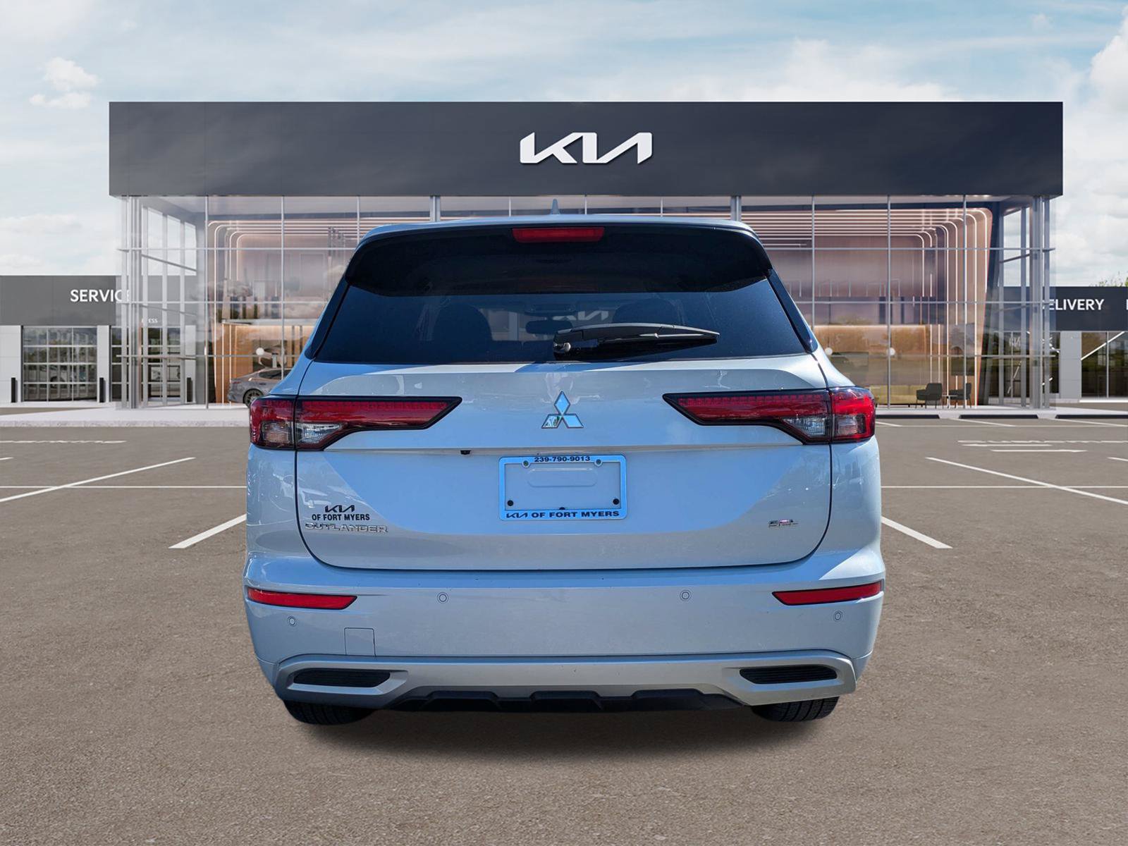 Used 2023 Mitsubishi Outlander SEL FWD image 5
