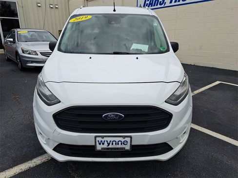 Used 2019 Ford Transit Connect XLT image 2