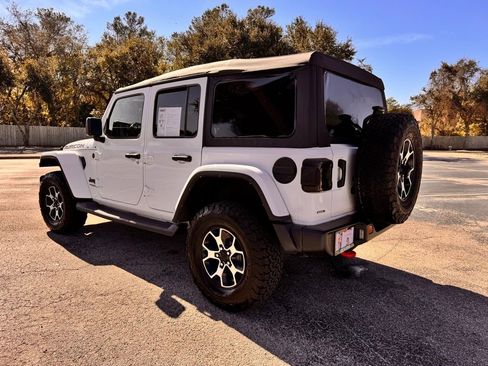 Used 2022 Jeep Wrangler Unlimited Rubicon image 6
