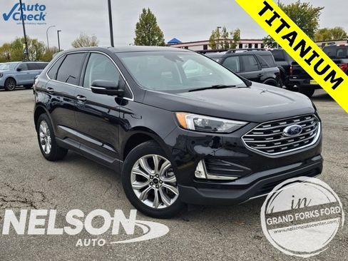 Used 2024 Ford Edge Titanium image 1