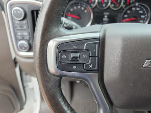 Used 2022 Chevrolet Silverado 1500 RST AWD/4WD image 32